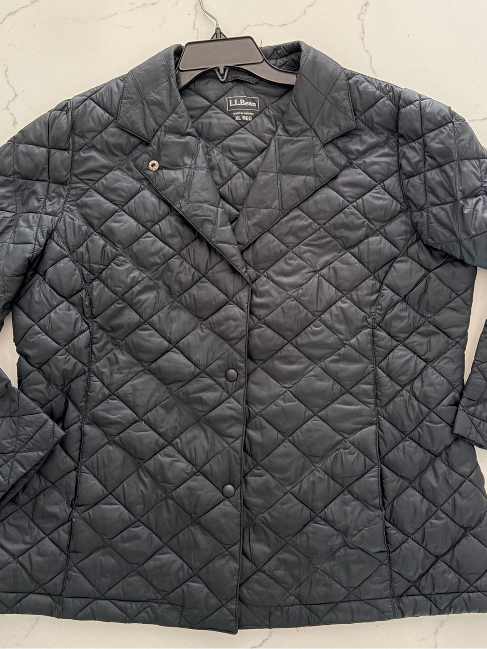 L.L. Bean XL Cozy Quilted Jacket Women’s Black Button Snap Jacket Like New